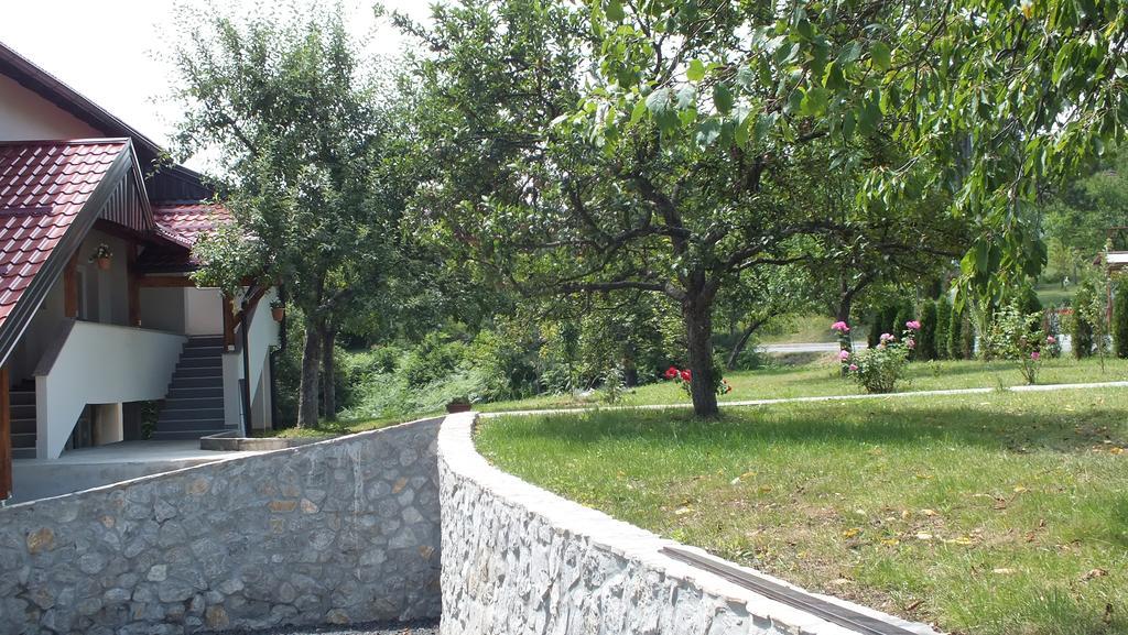 Guest House Ema Grabovac  Exterior photo
