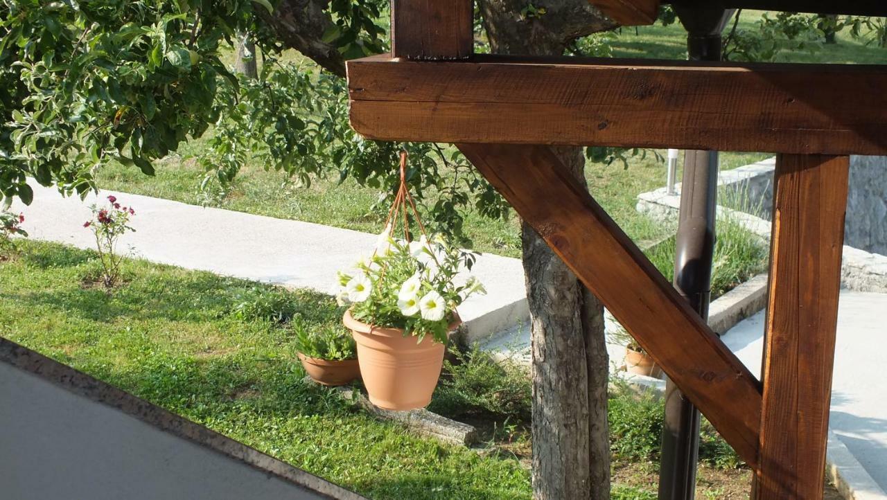Guest House Ema Grabovac  Exterior photo