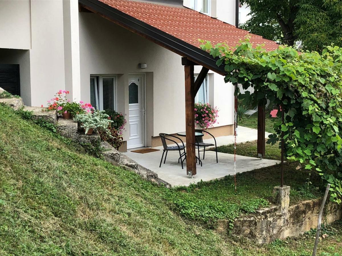 Guest House Ema Grabovac  Exterior photo